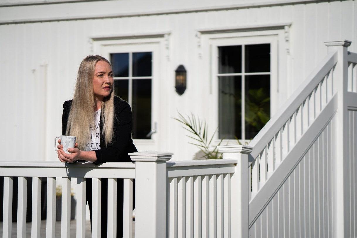 Prioriterer sol fremfor maling.